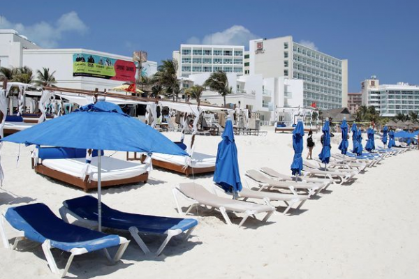 Con protocolos sanitarios reabren los hoteles en Puerto Morelos