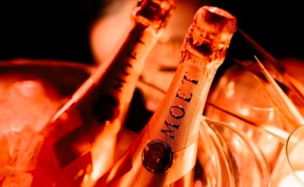 Möet & Chandon prepara botella de champagne inspirada en Cancún