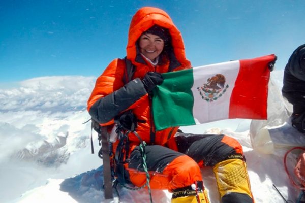 Viridiana Álvarez, la mexicana que conquistó los tres picos más altos del mundo y un Guinness