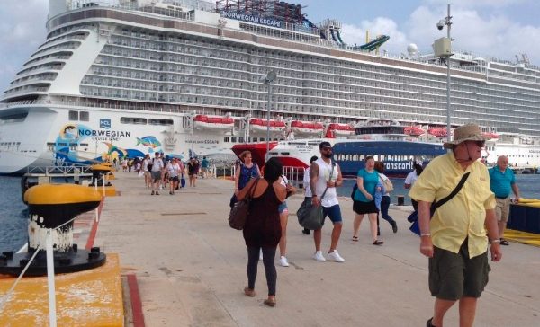 Se perfila reinicio de la industria de cruceros en el Caribe