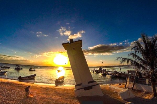 Puerto Morelos mantiene crecimiento sostenido en turismo, destaca Laura Fernández