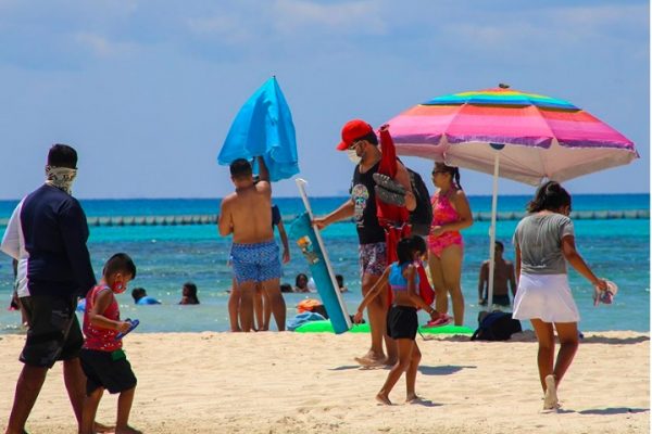 Ven viable la ampliación del plan piloto de reapertura de playas