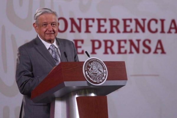 Quitarle el fuero al presidente es histórico: López Obrador