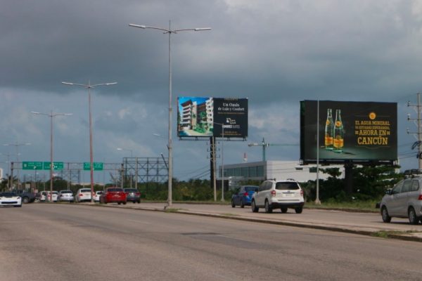 Publicidad irregular pone en peligro a los habitantes de Cancún