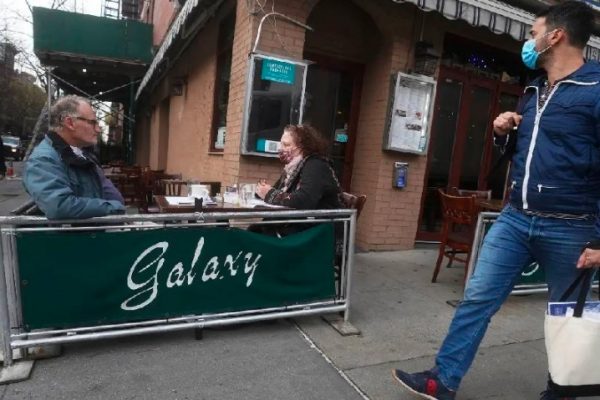 NY se dispone a reabrir restaurantes en el día de los enamorados