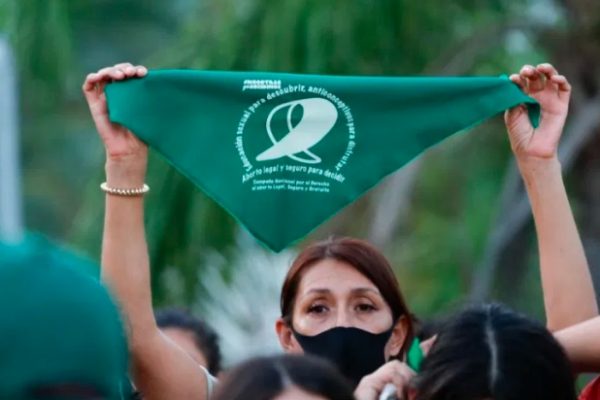 Se pronuncia CNDH a favor del aborto en Quintana Roo