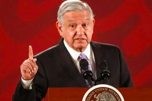 Pedir INE para vacunación no es con fines electorales asegura AMLO