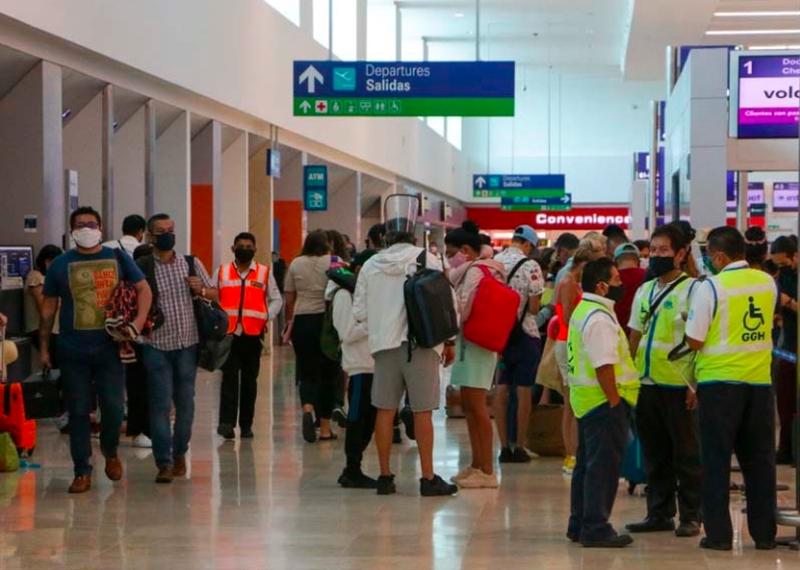 El aeropuerto de Cancún reporta para este día 424 operaciones