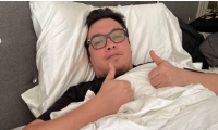 Desde su cama, Franco Escamilla anuncia que tiene Covid-19