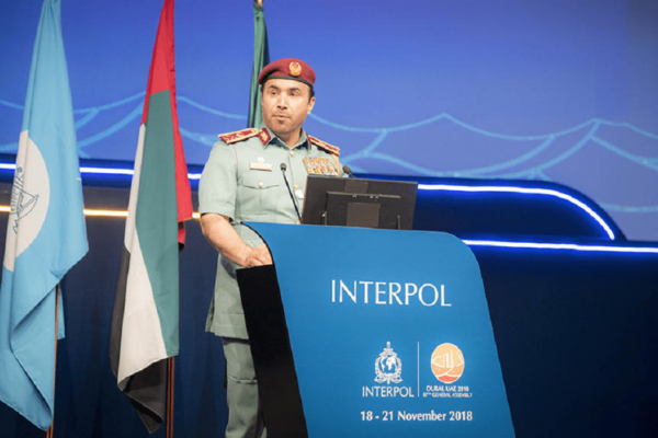 Interpol elige como presidente a un emiratí acusado de torturas