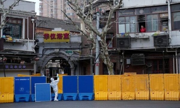 Covid-19: China ordena el confinamiento de la megaurbe de Shanghái por el aumento de casos