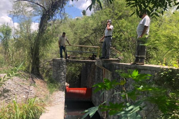 Investigan contaminación de agua en Jaumave, Tamaulipas