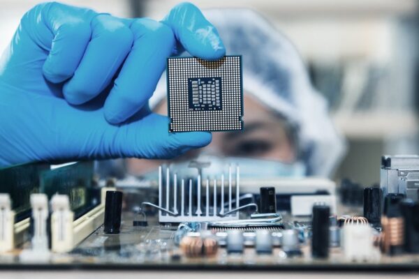 Crisis por desabasto de semiconductores: México planea esta estrategia para combatirla