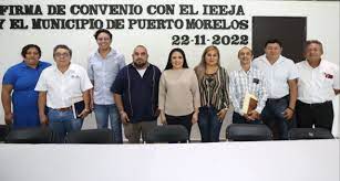 Firman Gobierno de Puerto Morelos y el IEEA convenio para abatir el rezago educativo en el municipio