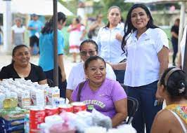 ACERCAN EN PUERTO MORELOS LOS SERVICIOS MUNCIPALES A LAS COMUNIDADES