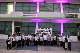 Iluminan el Palacio Municipal de Puerto Morelos con motivo del Día Internacional de la Mujer