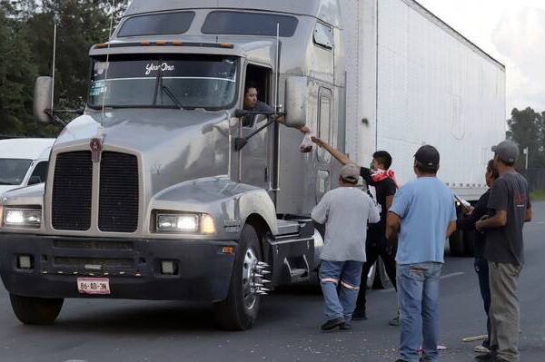 Transportistas anuncian bloqueos en el Valle de México: ¿cuáles son las vialidades que estarán cerradas?