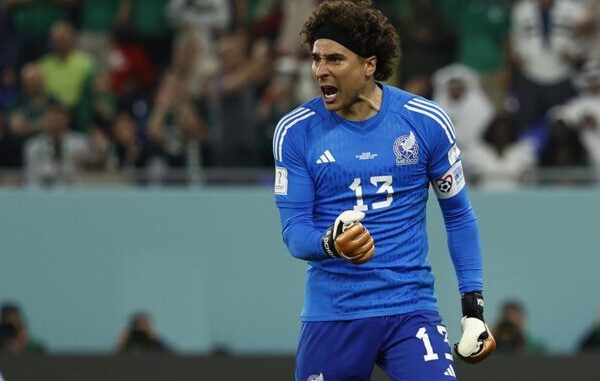 Guillermo Ochoa, el héroe eterno de un México superior a Polonia