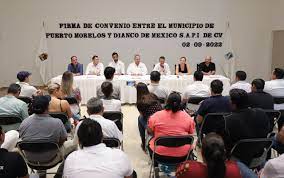 Firma Puerto Morelos convenio con Dianco México para la disposición final del Sargazo