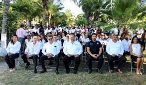 Conmemora Puerto Morelos aniversario de la constitución de Quintana Roo