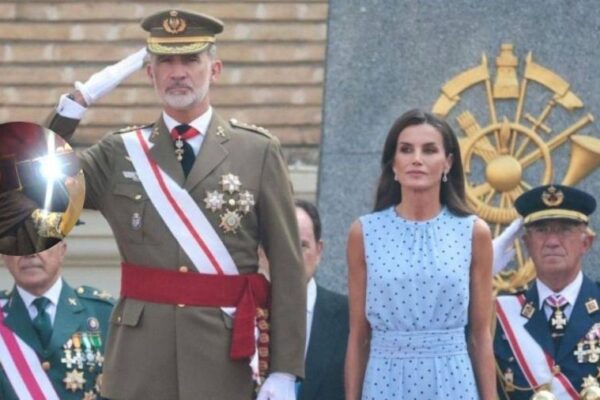 Reina Letizia gate: acusan a los aliados de Juan Carlos de “avivar la campaña” contra Felipe VI