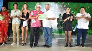 Elige Puerto Morelos a los Reyes del Carnaval 2023