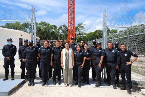 Apuntalan seguridad en Puerto Morelos