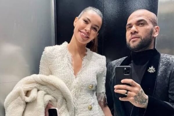 Dani Alves recibe visita de su esposa Joana Sanz en la cárcel