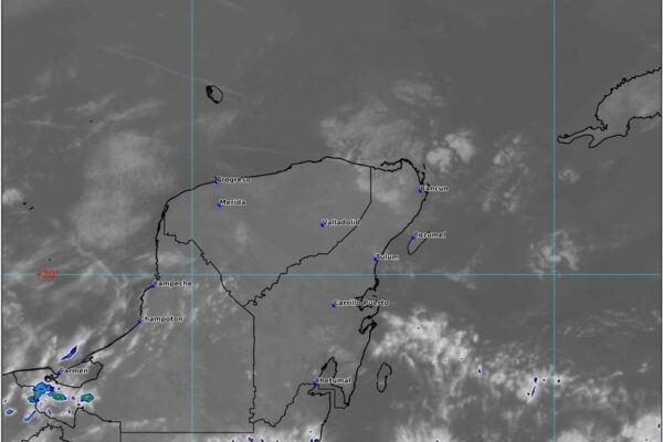 En Quintana Roo, día muy caluroso con más de 35 grados