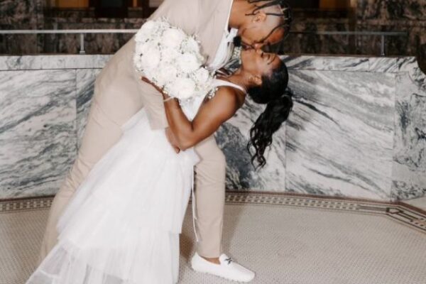 Simone Biles y Jonathan Owens contrajeron nupcias