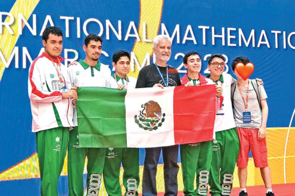 México brilla en la Olimpiada Internacional de Matemáticas