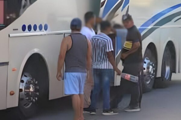 Quintana Roo: vuelven operativos contra autobuses pirata