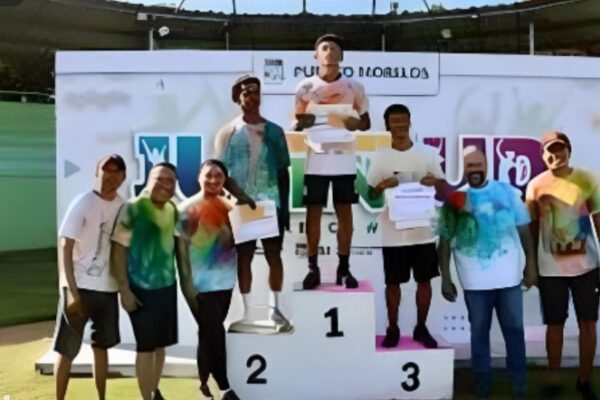 60 jóvenes y niños, participantes en carrera de colores de Leona Vicario