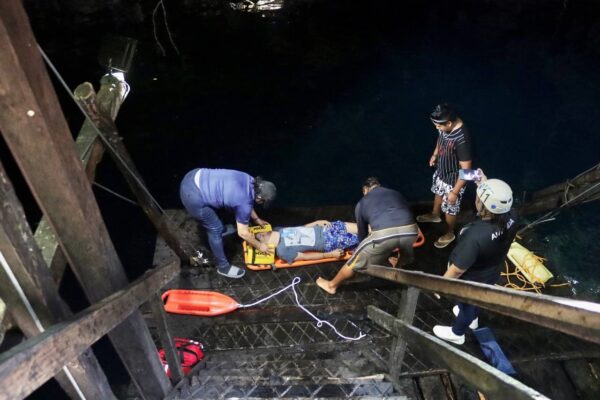 Realizan simulacro de rescate de un menor en la Ruta de los Cenotes de Puerto Morelos