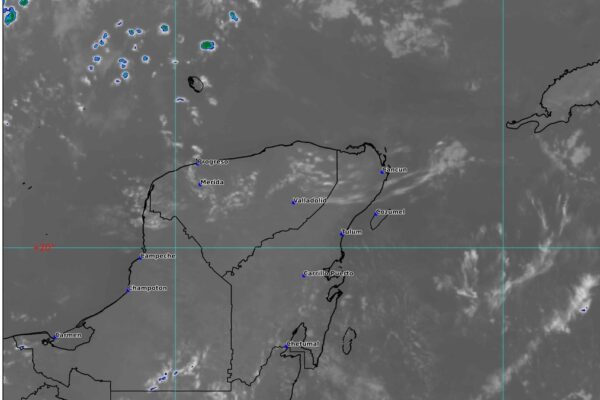 PREVÉN CIELO MEDIO NUBLADO Y LLUVIAS AISLADAS