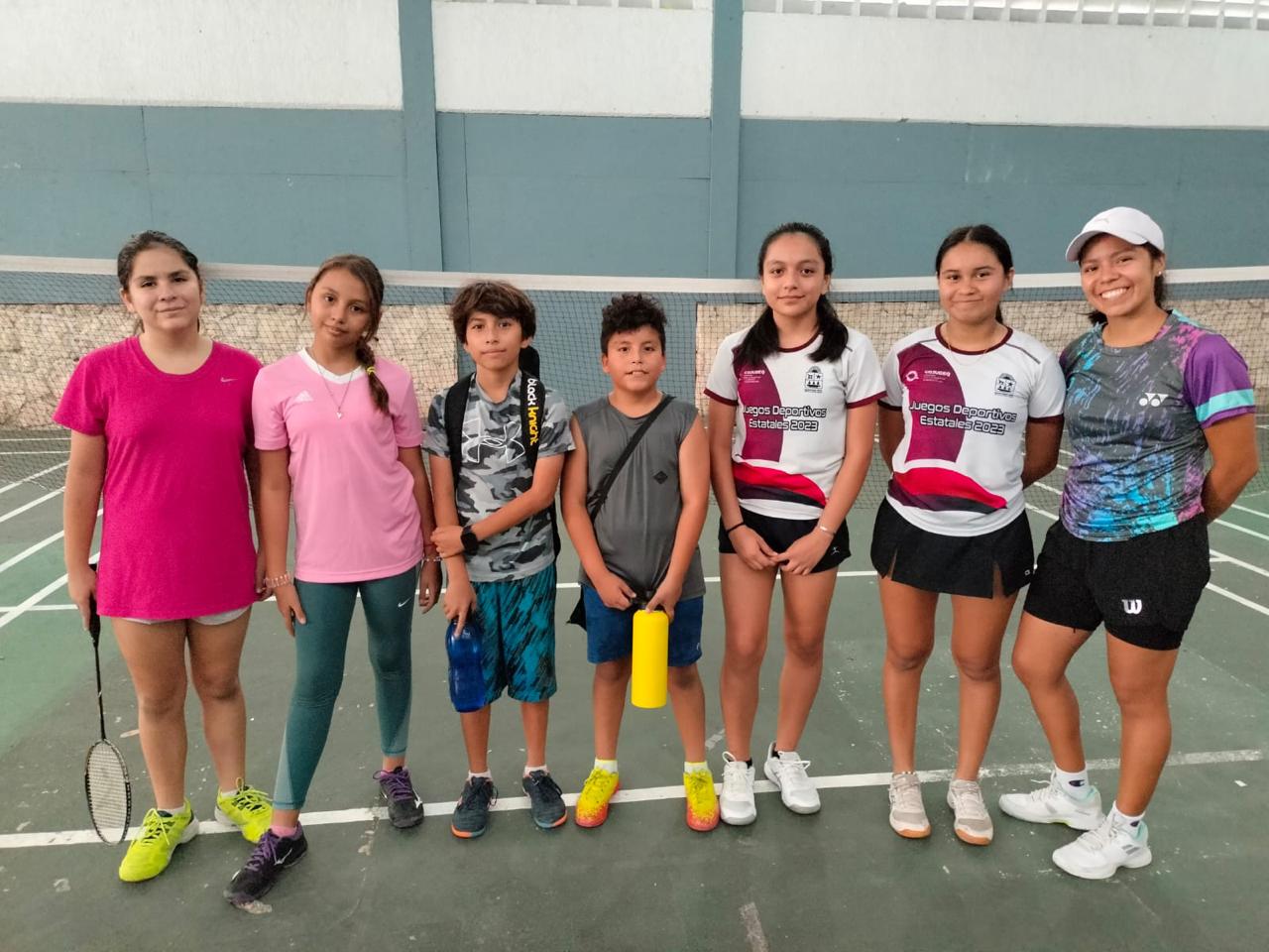 La Selección de bádminton refuerza su preparación para el Clasificatorio Nacional