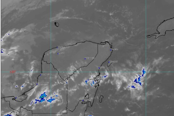 PREVÉN UN DÍA DE CALUROSO A EXTREMADAMENTe CALUROSO