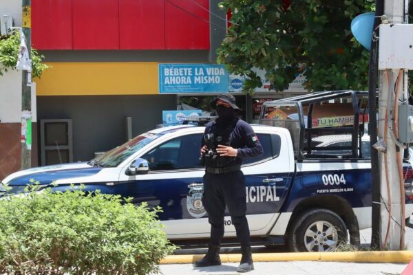 Puerto Morelos impulsa el servicio profesional de carrera policial para garantizar la seguridad ciudadana