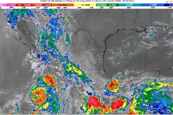 La tormenta tropical Carlotta se aleja de México