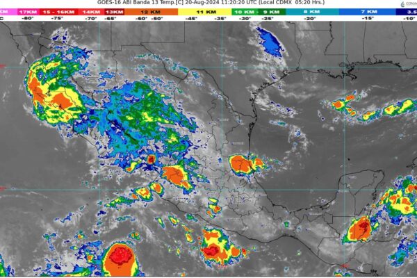 La onda tropical número 17 avanzará sobre la Península de Yucatán