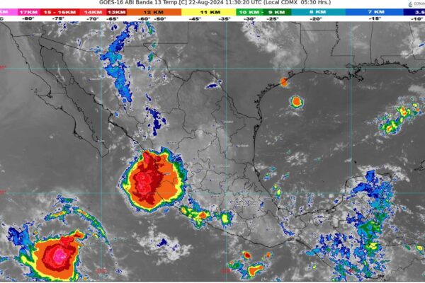 La onda tropical número 17 recorrerá el litoral del Pacífico