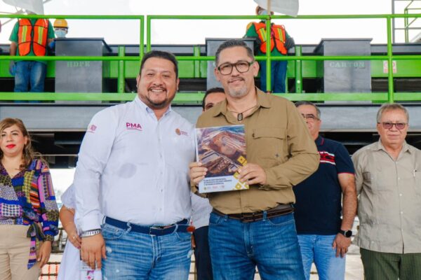 Salvador Murrieta participa en la apertura del Centro de Transferencia de Residuos “El Naranjal”