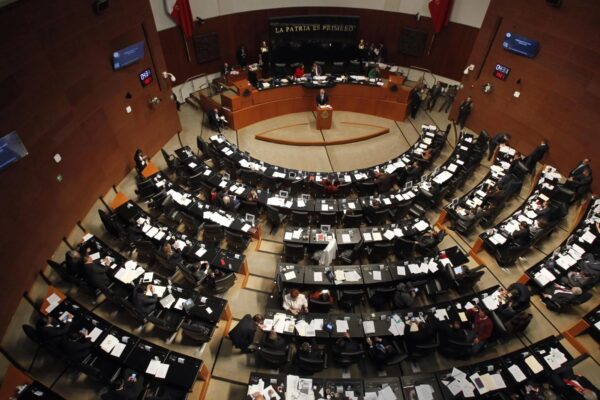 Senadores titulares y suplentes de PRI, listos para votar en contra de la reforma al Poder Judicial