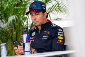 Red Bull inscribe a ‘Checo’ Pérez para la temporada 2025 de F1