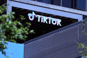 Supremo de EE.UU. avala la ley que forzaría a TikTok a dejar de operar antes del 19 de enero