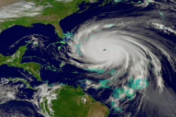 Pronostican que Alvin sería el primer ciclón de la temporada 2025 en impactar costas mexicanas