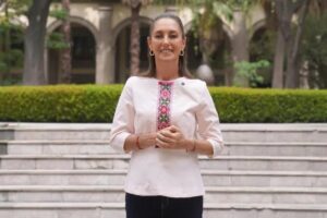 Lo material no es importante, es lo espiritual: Sheinbaum en Día de las Madres