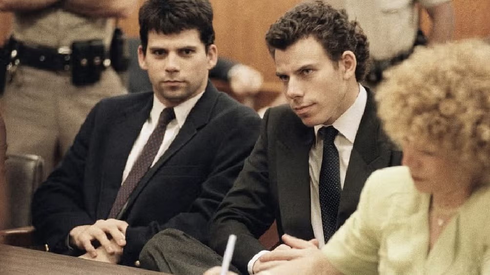 Reducen sentencia a los hermanos Menendez; obtendrían libertad condicional
