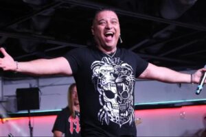 Xava Drago, vocalista de Coda, lleva semanas hospitalizado; piden apoyo económico