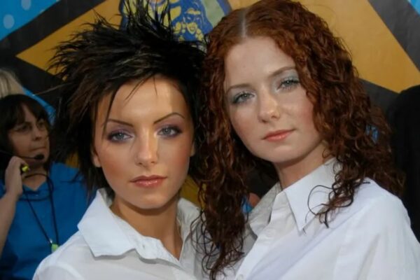 t.A.T.u. está de regreso y anuncia concierto